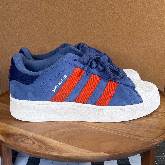 Adidas
Superstar xlg
NWOT - Picture 3 of 9